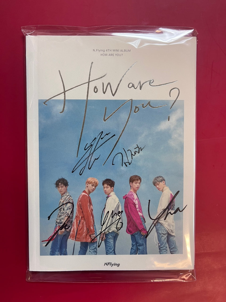 N.Flying How Are You? 直筆 サイン 非売品 cd 엔플라잉 엔플라잉(N.Flying) | 미니4집 [HOW ARE YOU?] | AUTOGRAPHED ALBUM