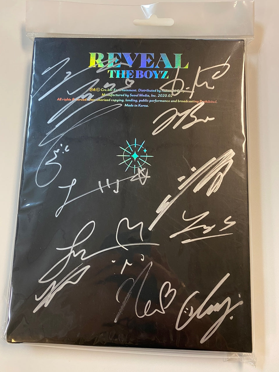 Signed offers The Boyz Reveal Album