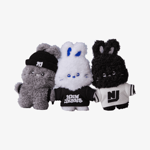 NEWJEANS - bunini MINI COSTUME KEYRING – KPOP Store in USA NEWJEANS - bunini MINI COSTUME KEYRING – KPOP Store in USA