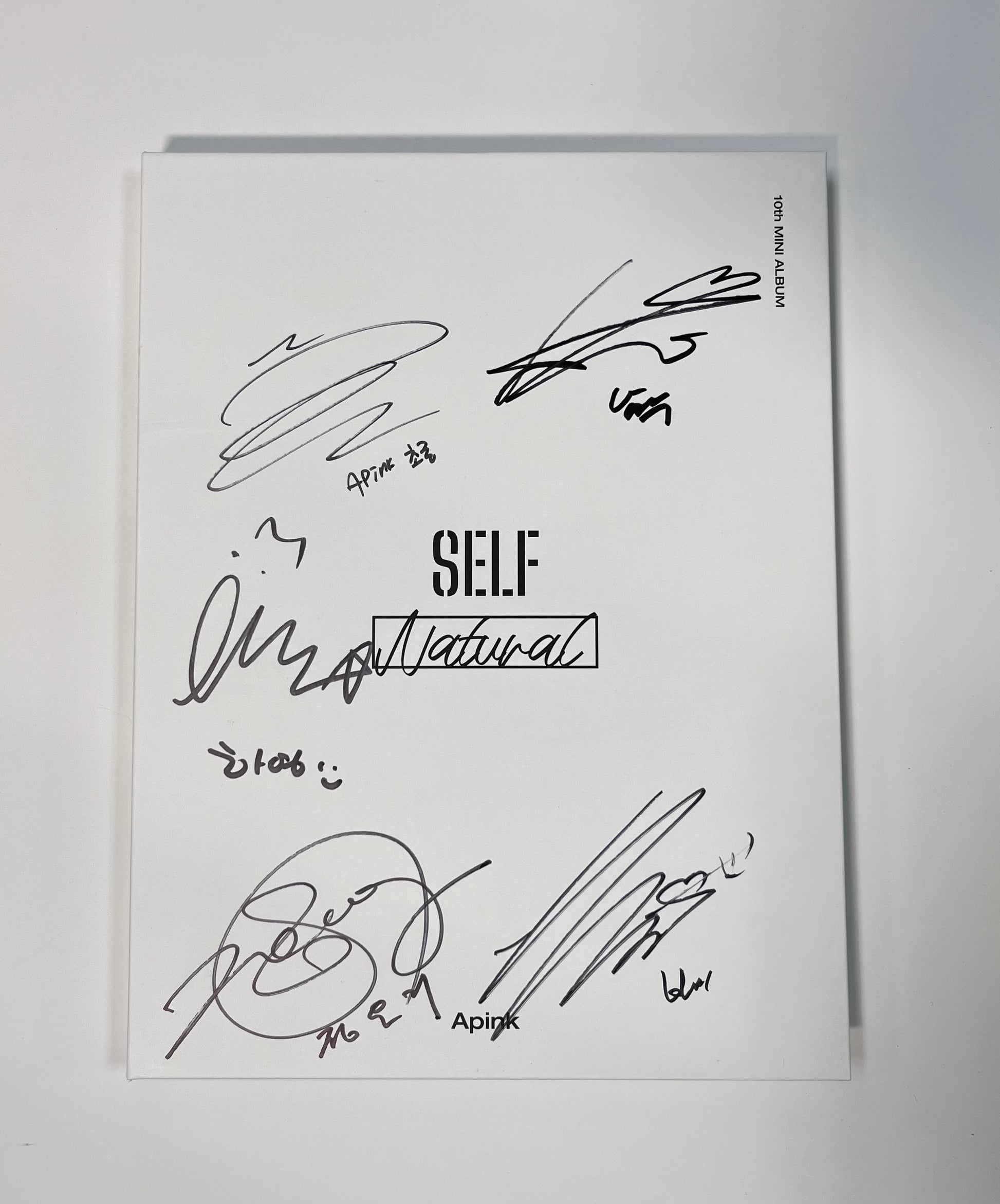 에이핑크 (Apink) - 10th Mini Album [SELF] (Natural ver.) AUTOGRAPHED ALBUM