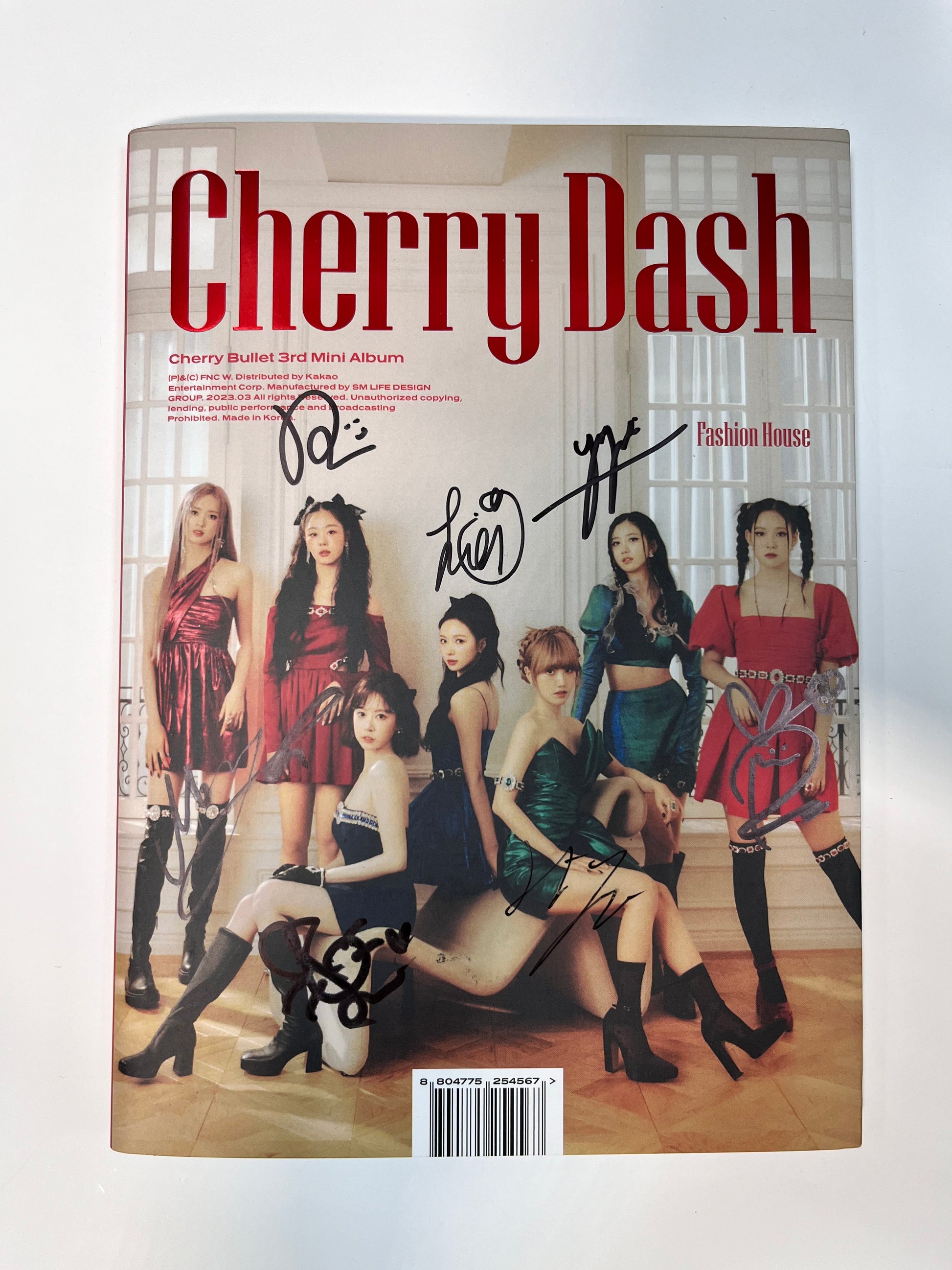 체리블렛 (Cherry Bullet) - 미니3집 [Cherry Dash] (FASHION HOUSE VER.) AUTOGRAPHED ALBUM