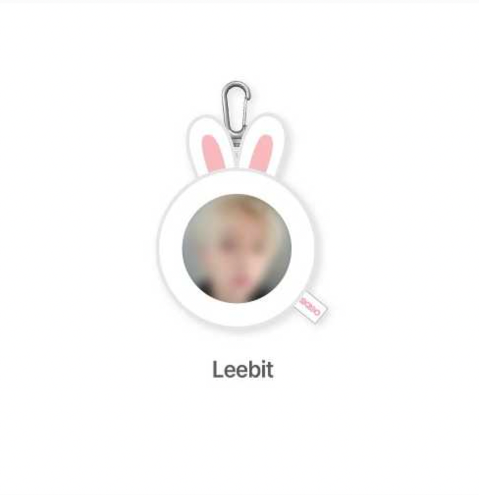 [PRE-ORDER] Stray Kids - Soft Face Badge & SKZOO Cover Set [DO IT POP-UP Store Official MD]