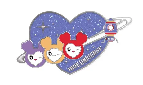[PRE-ORDER] TWICE - LOVELY Moving Badge [2025 Fanmeeting '10VE UNIVERSE' Official MD]