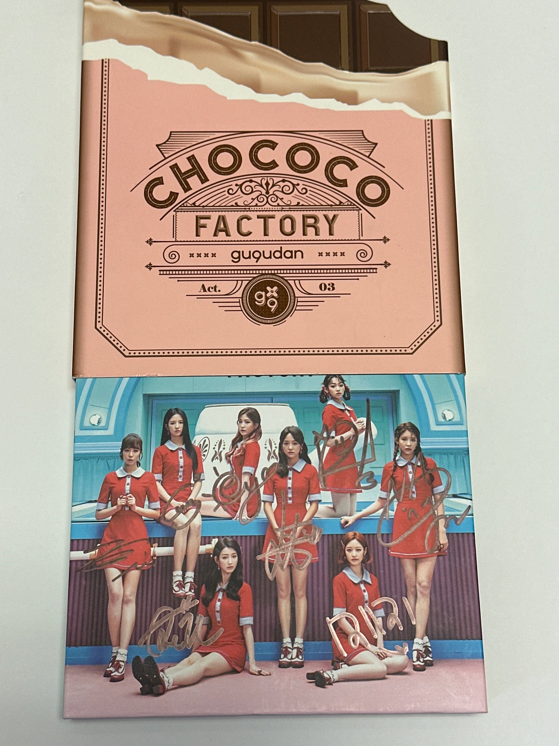 GU9UDAN - CHOCOCO FACTORY | AUTOGRAPHED ALBUM