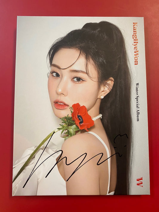 kang hye won signed