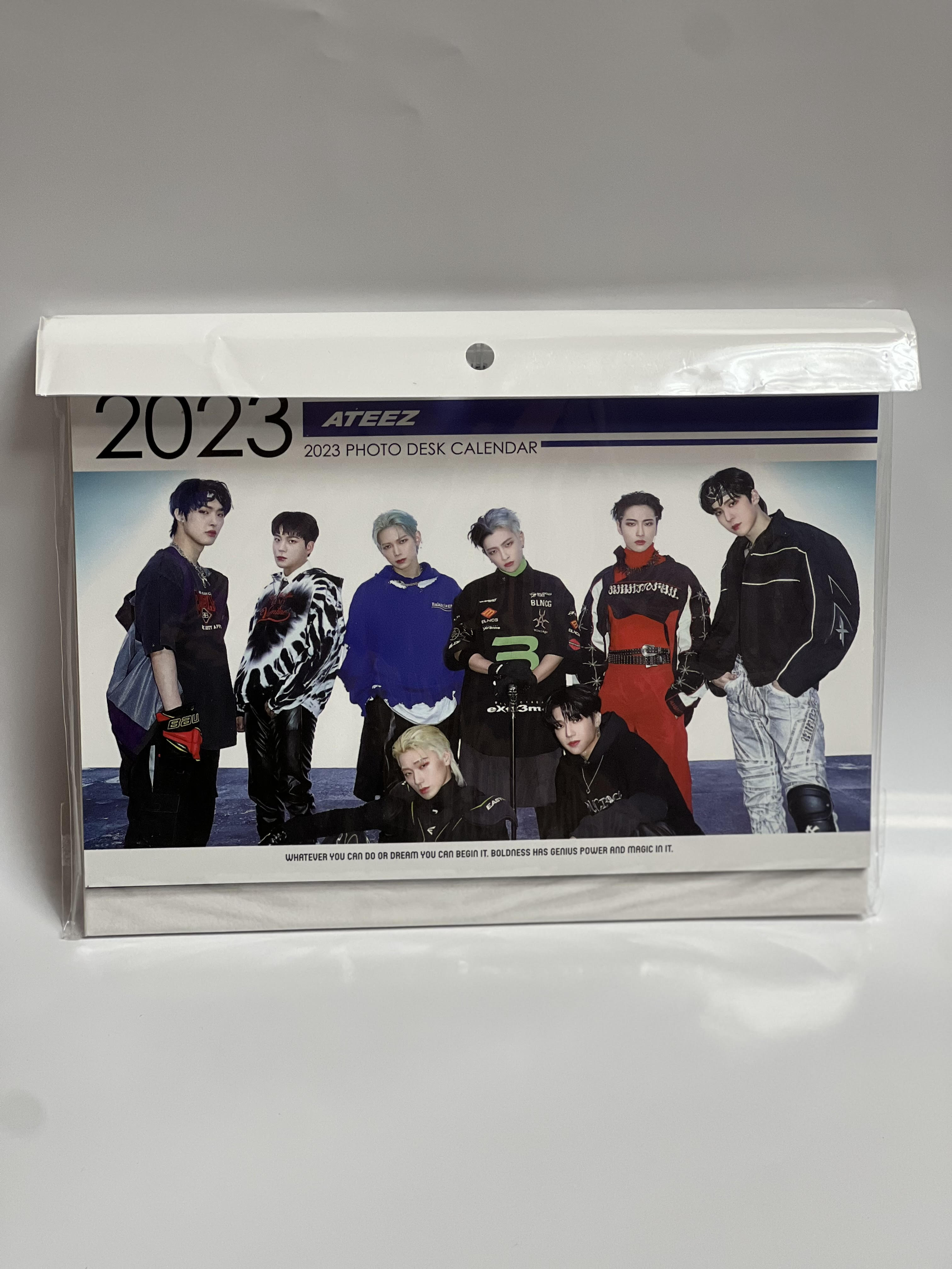 KPOP 2023-2024 PHOTO DESK CALENDAR – KPOP Store in USA